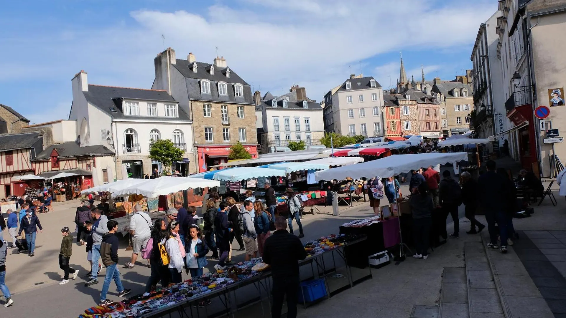 Appartement Avec Terrasse A Hotel De Ville Vannes 0*,  France