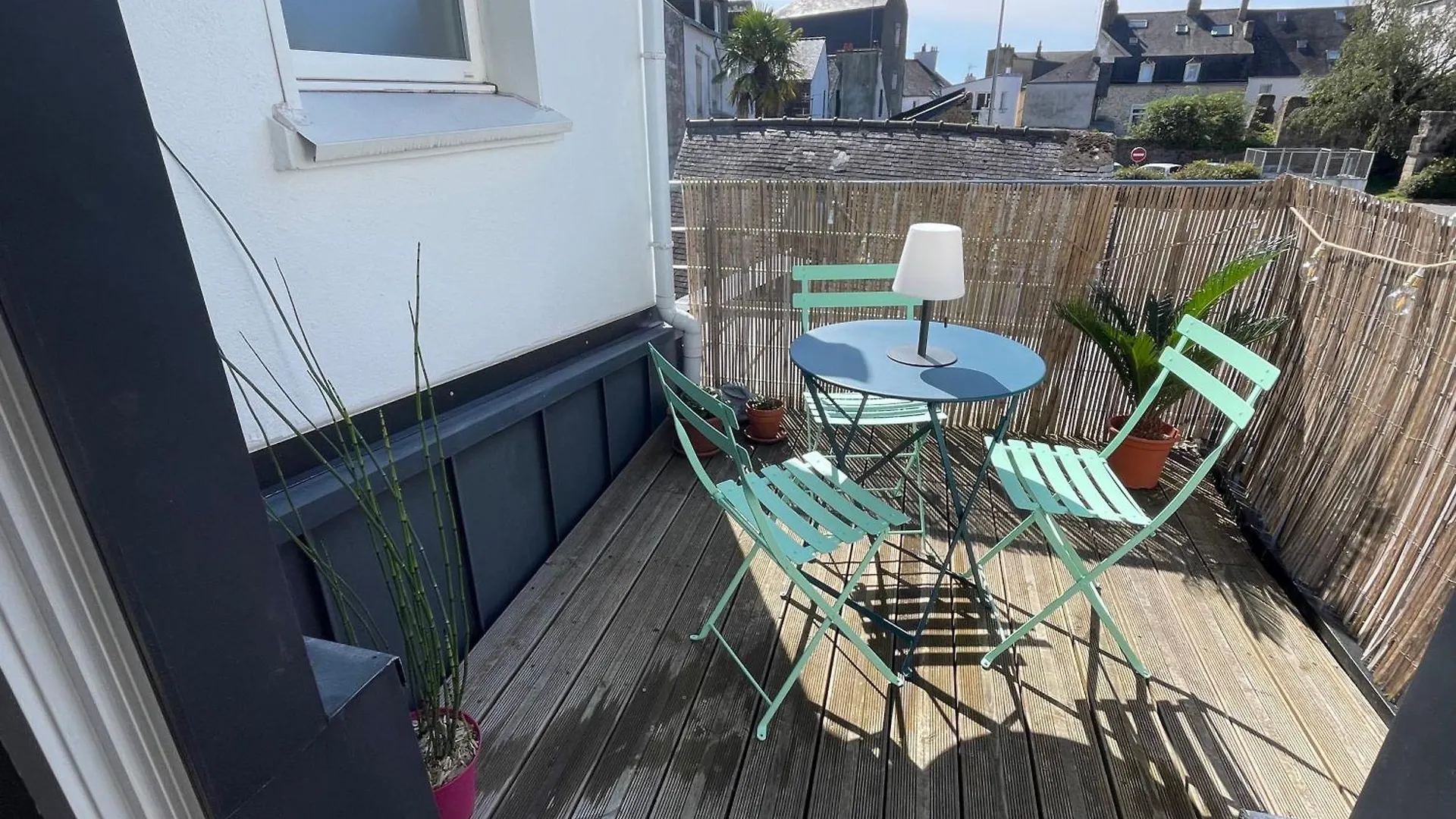 Appartement Avec Terrasse A Hotel De Ville Vannes